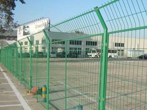 上海安全防護(hù)柵欄圖片2