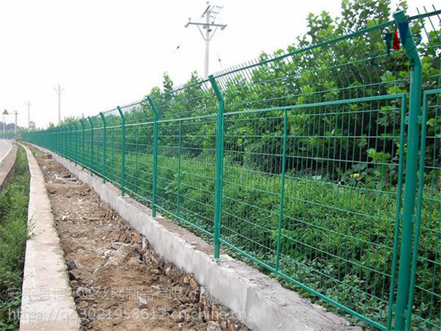 上海公路隔離柵圖片2