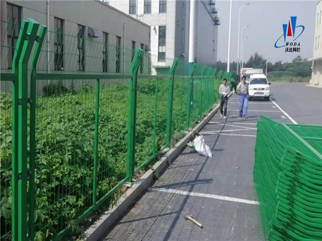 上海公路隔離柵圖片8